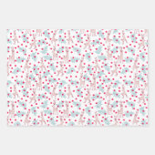 Whimsical Reindeer and Berry Christmas Pattern Inpakpapier Vel (Voorkant 2)