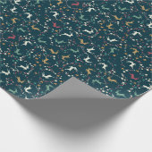 Whimsical Reindeer en Bubbles kerst Cadeaupapier (Hoek)