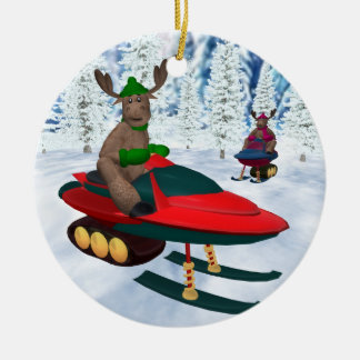 Whimsical Reindeer op Snowmobies Keramisch Ornament