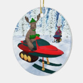 Whimsical Reindeer op Snowmobies Keramisch Ornament (Links)