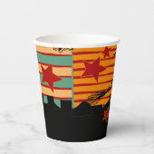 Whimsical Retro Witch Hat Over Skyline Halloween Papieren Bekers (Voorkant)