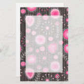 Whimsical roze en blauwe harten en bloemen briefpapier (Voorkant / Achterkant)