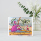 Whimsical roze Flamingo Pours Party Drinken Beach Briefkaart (Staand voorkant)