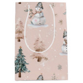 Whimsical Roze Sneeuwman Kerstmis - Winter (2) Medium Cadeauzakje (Voorkant)