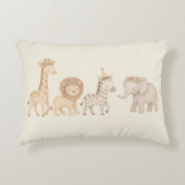 Whimsical Safari Animal Nursery Accent Pillow Kussen (Voorkant)