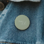 Whimsical Sage Green Baby shower Dad To Be Ronde Button 5,7 Cm<br><div class="desc">Introductie van onze grillige salie groene baby shower vader to be knop, ideaal voor uw eenvoudige moderne boho feest elk seizoen van het jaar! Deze knop heeft een boho-chique, genderneutrale sfeer met elegante kalligrafie en een delicaat minimalistisch ontwerp, waardoor het ideaal is voor zowel meisjes als jongens. Bovendien is het...</div>