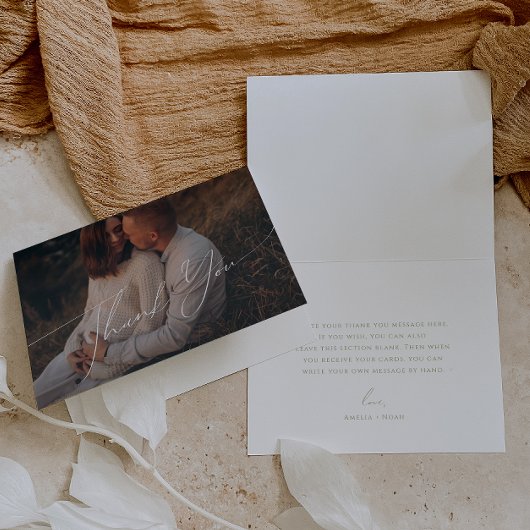 Whimsical Sage Green Font Gevouwen Foto Baby showe Bedankkaart