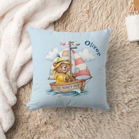 Whimsical Sailor Bear on Sailboat Kussen (Deken)