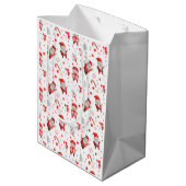 Whimsical Santa Claus, Candy Canes, Trees, Stars W Medium Cadeauzakje (Achterkant Gekanteld)