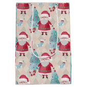 Whimsical Santa Claus en kerstbomen Medium Cadeauzakje (Achterkant)