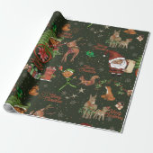 Whimsical Santa Elf & Friends Christmas Green Cadeaupapier (Uitgerold)