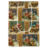 Whimsical  Santa in Roadsters en Cycles Medium Cadeauzakje (Achterkant)
