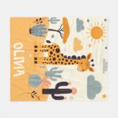 Whimsical Schattigee Giraffe in Savanna Fleece Deken (Voorkant (Horizontaal))