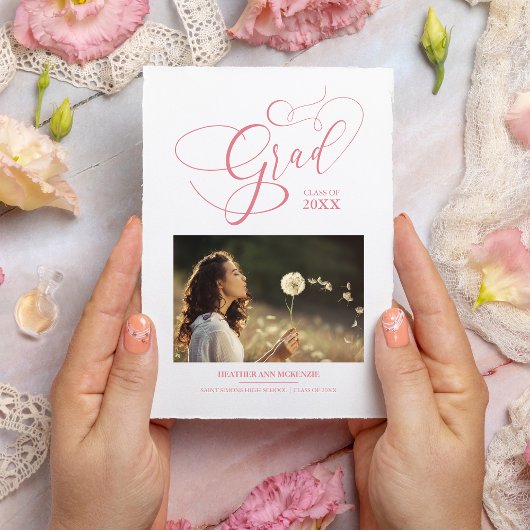 Whimsical Script Chic Roze Moderne Foto Afgestudee Kaart