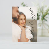 Whimsical Script Custom Photo Couple Engagement Kaart (Staand voorkant)