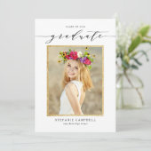 Whimsical Script Glitter Class of 2025 Afstuderen Aankondiging (Staand voorkant)