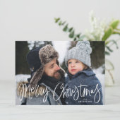 Whimsical Script Red Merry Christmas Foto Feestdagenkaart (Staand voorkant)