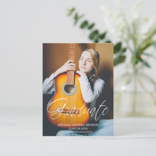 Whimsical Script Typography Afstuderen High School Briefkaart (Staand voorkant)