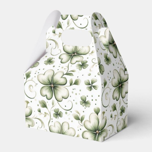 Whimsical Shamrock and Swirl Irish-Themed  Bedankdoosjes (Voorkant Zijde)