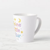 Whimsical "Shine Little Star" for Kids Room Latte Mok (Rechterhoek)