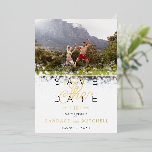 Whimsical Simple Elegant Photo Funny Couple Folie Uitnodiging (Staand Voorkant)