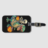 Whimsical Skeleton Riding Mummy T-Rex Halloween Bagagelabel (Voorkant (horizontaal))