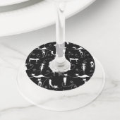 Whimsical Skinny wit kattenpatroon Wijnglaslabel (Dichtbij)