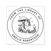Whimsical Sleeping Unicorn Mushroom Bibliotheek Bo Zelfinktende Stempel (Design)