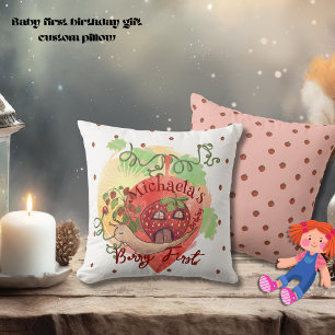 Whimsical Snail & Strawberry 1e verjaardag Kussen