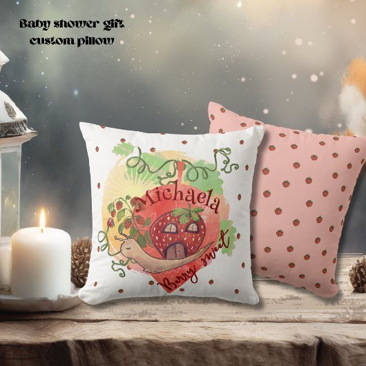 Whimsical Snail & Strawberry Nursery Decor Pillow Kussen