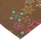 Whimsical Snowflakes op bruine tablet Tafelkleed (Gekanteld)