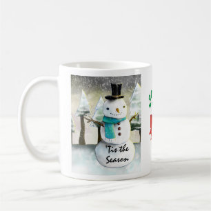 Whimsical Snowman in Winter Kerstmis Scene Koffiemok