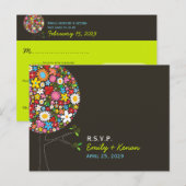 Whimsical Spring Flowers Pop Tree Wedding RSVP Uitnodiging Briefkaart (Voorkant / Achterkant)