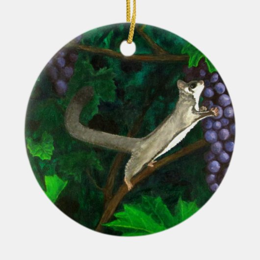 Whimsical Sugar Glider in Grape Vines Keramisch Ornament (Voorkant)