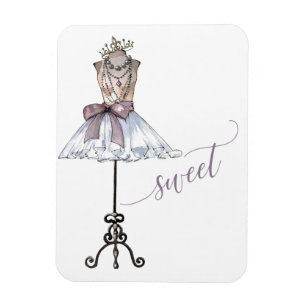 Whimsical "Sweet" Mannequin met Tutu Magneet