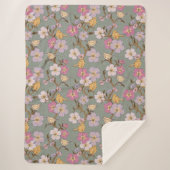 Whimsical Trailing Florals and Birds - Sage Green Sherpa Deken (Voorkant)