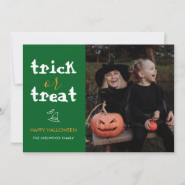 Whimsical Trick or Treat Script Halloween Photo Feestdagenkaart