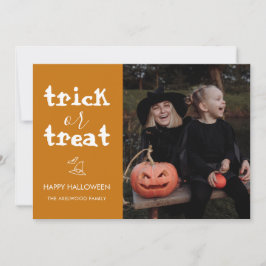 Whimsical Trick or Treat Script Halloween Photo Feestdagenkaart