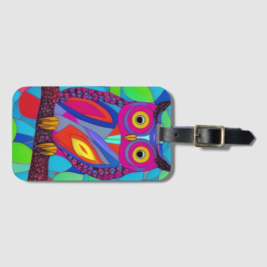 Whimsical Uil met kleurrijke veren Bagagelabel (Voorkant (horizontaal))