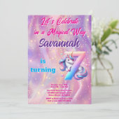 Whimsical Unicorn 7e verjaardagsfeestje Uitnodigen Kaart (Staand voorkant)