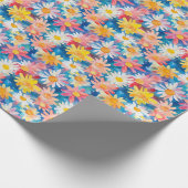 Whimsical Waterverf Schilderij van Speelse Daisies Cadeaupapier (Hoek)