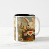 Whimsical White Rabbit Hearts Enchanted Wonderland Tweekleurige Koffiemok (Voorkant rechts)