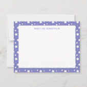 Whimsical White Stars Periwinkle Blue Monogram Notitiekaartje (Voorkant)