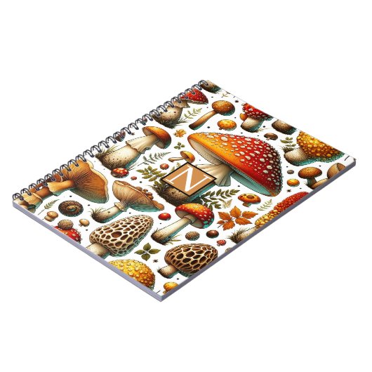 Whimsical wilde paddenstoelen notitieboek (Linkerzijde)