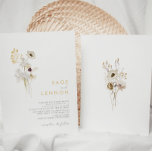 Whimsical Wildflower Bouquet Wedding Invitation Kaart<br><div class="desc">Deze Whimsical Wildflower Bouquet bruiloft is perfect voor je eenvoudige, elegante boho bruiloft. De minimalistische waterverf wilde bloemen helpen je visie tot leven te brengen! Het ontwerp van witte en goudbloemen, met een paarse en gele aanraking, is zeker om je minimale herfst florale trouwdroom te voltooien! Houd het zoals is,...</div>