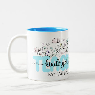 Whimsical Wildflower Een Charmant Cadeau voor Lera Tweekleurige Koffiemok
