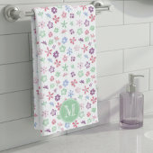 Whimsical Wildflower Floral Monogram Bad Handdoek