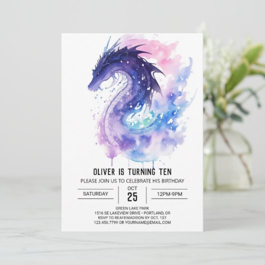 Whimsical Wings and Scales Verjaardag Kaart (Staand voorkant)