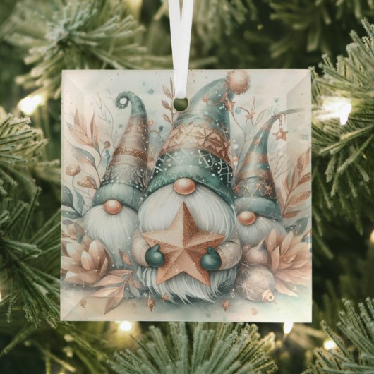 Whimsical Winter Gnomen Waterverf Roos Gold Star Glas Ornament (Insitu)