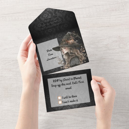 Whimsical Witch beroemd gemaakt door Black Damask All In One Uitnodiging (Afscheurbaar)